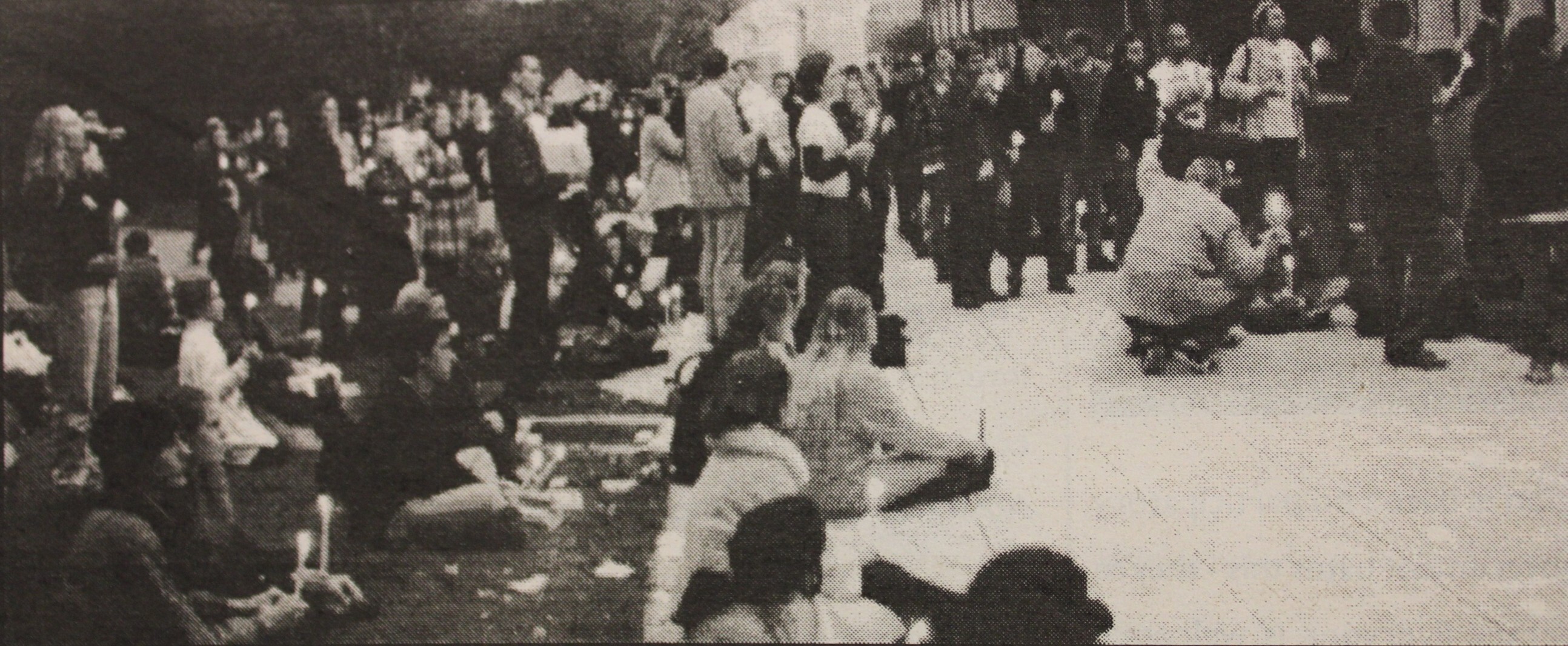 1997 Lots Wife Issue 7 - Admin Building Protest Image